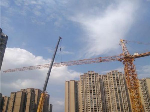 西塞山区吊车出租_门式起重机生产厂家